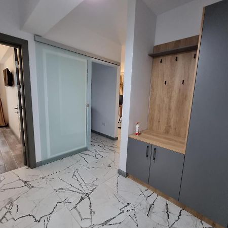 My Marble Apartment Sibiu Exterior photo